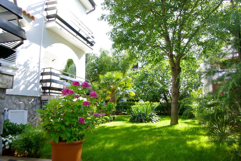 Apartments Bella Vita 1 Malinska Εξωτερικό φωτογραφία